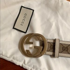 Gucci belt